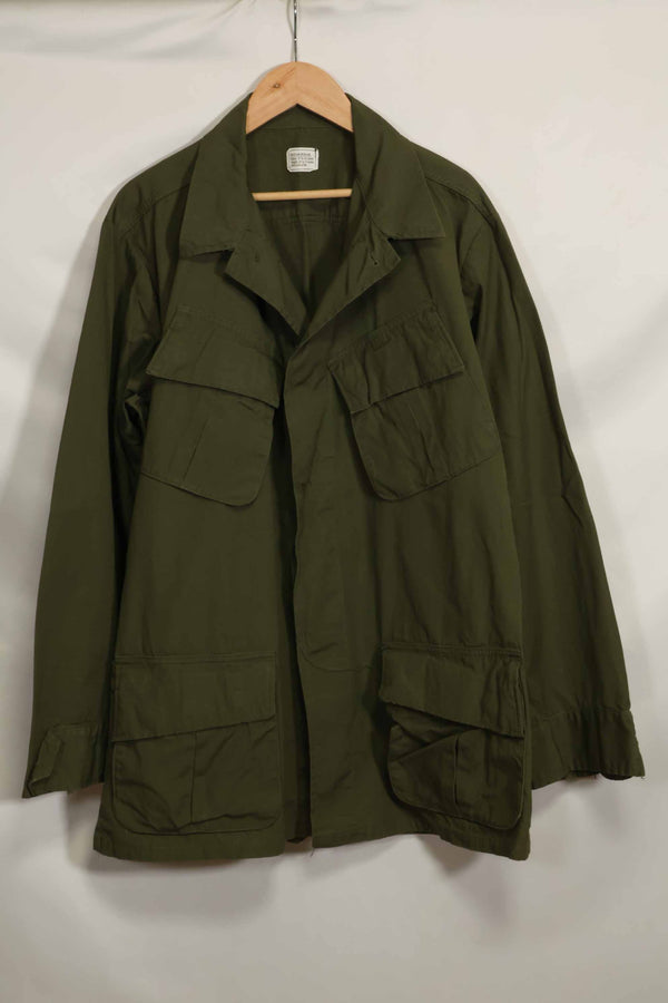 เสื้อแจ็คเก็ต Deadstock รุ่นที่ 4 Jungle Fatigue ปี 1970 MR ไม่เคยใช้งาน ไซส์ B