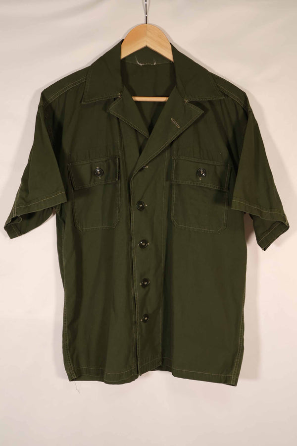 เสื้อเชิ้ตแขนสั้น Poplin OG-107 ของแท้จากยุค 1960 สั่งทำในท้องถิ่น มือสอง