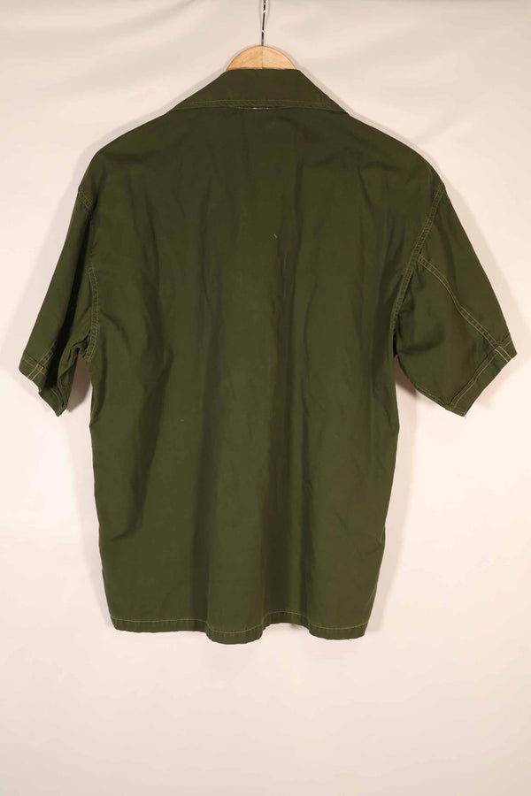 เสื้อเชิ้ตแขนสั้น Poplin OG-107 ของแท้จากยุค 1960 สั่งทำในท้องถิ่น มือสอง