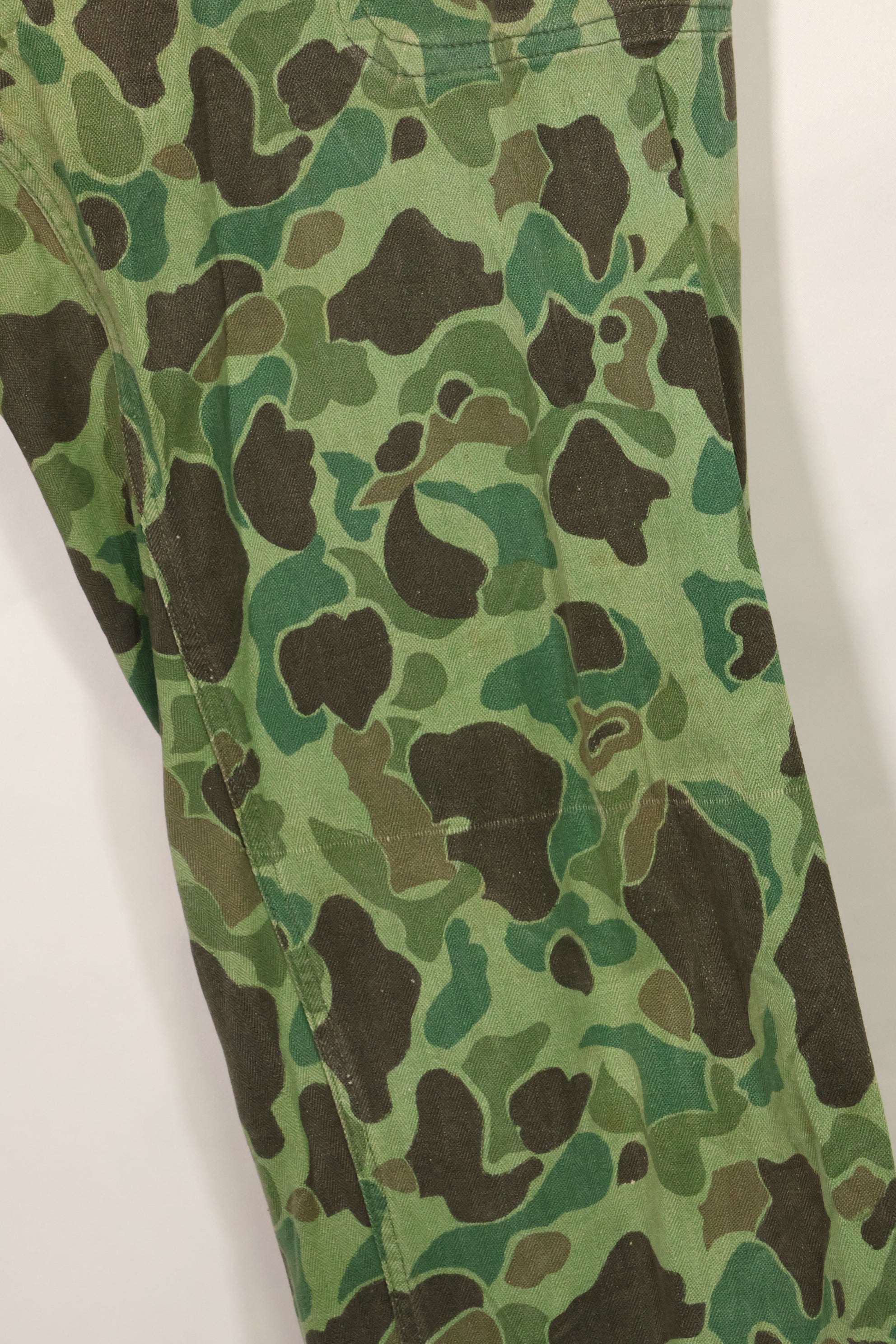 1960年代〜70年代 韓国軍 フロッグスキン迷彩 パンツ ベイカーパンツカット 中古品 B