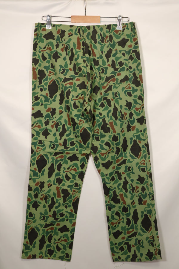 1960年代〜70年代 韓国軍 フロッグスキン迷彩 パンツ ベイカーパンツカット 中古品 C
