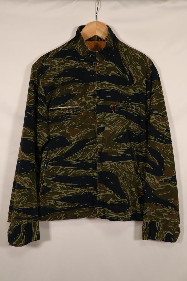 แจ็คเก็ตแข่งรถ Tiger Stripe มือสองของแท้จากยุค 1970 ตัดเย็บตามสั่ง