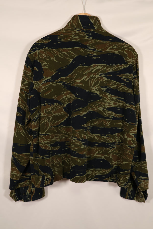 แจ็คเก็ตแข่งรถ Tiger Stripe มือสองของแท้จากยุค 1970 ตัดเย็บตามสั่ง