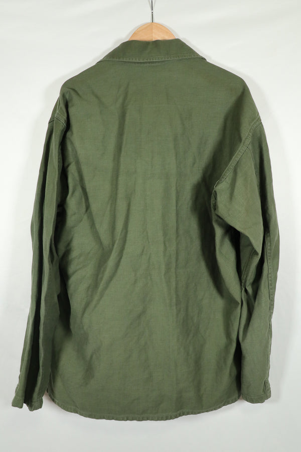 เสื้อเชิ้ตยูทิลิตี้ OG-107 แท้ ล็อตแรก มือสอง แพทช์ได้รับการซ่อมแซมแล้ว