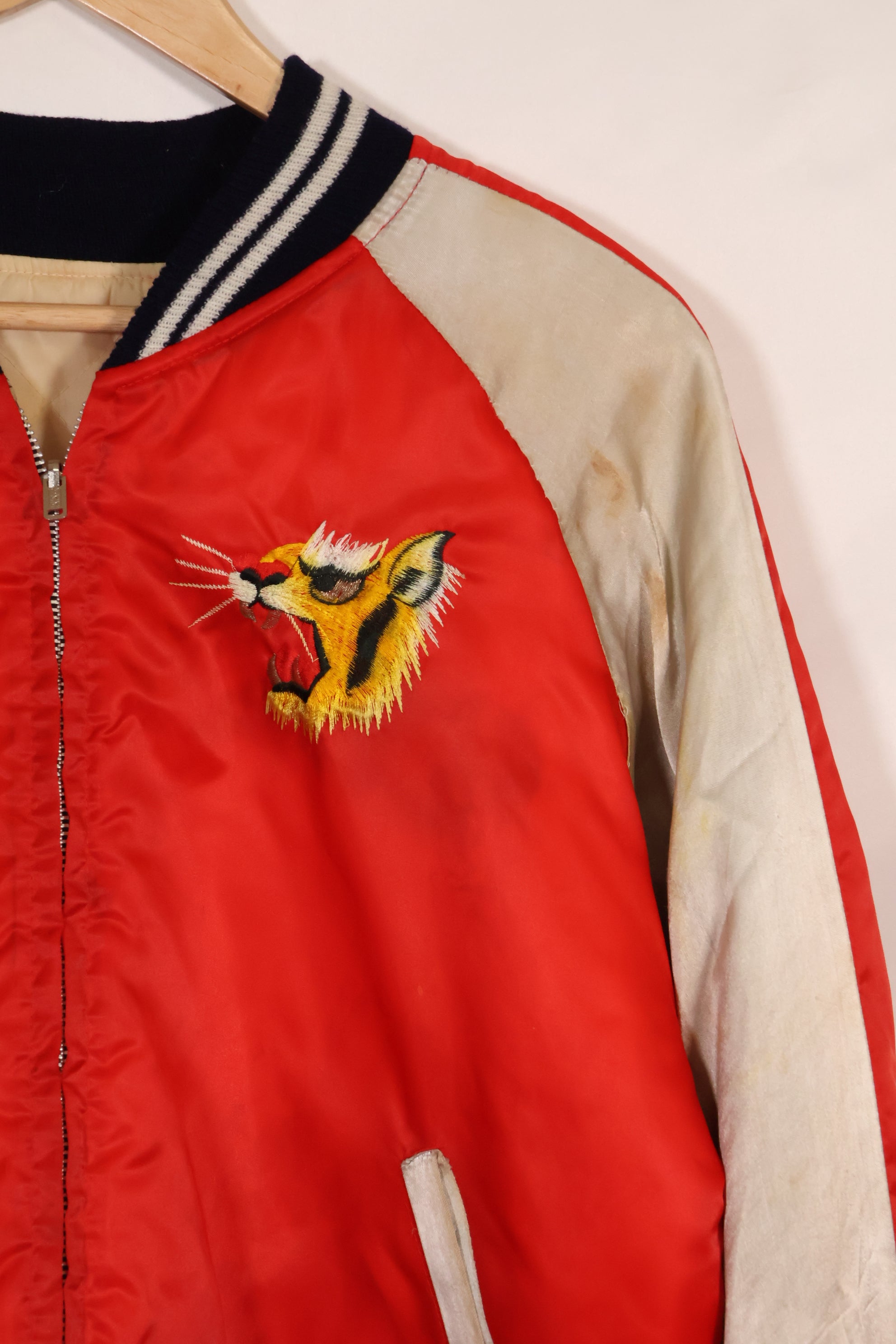 1970年代 日本製 Japan Jacket 中古品 スカジャン 赤白 当時の再現品 修繕あり