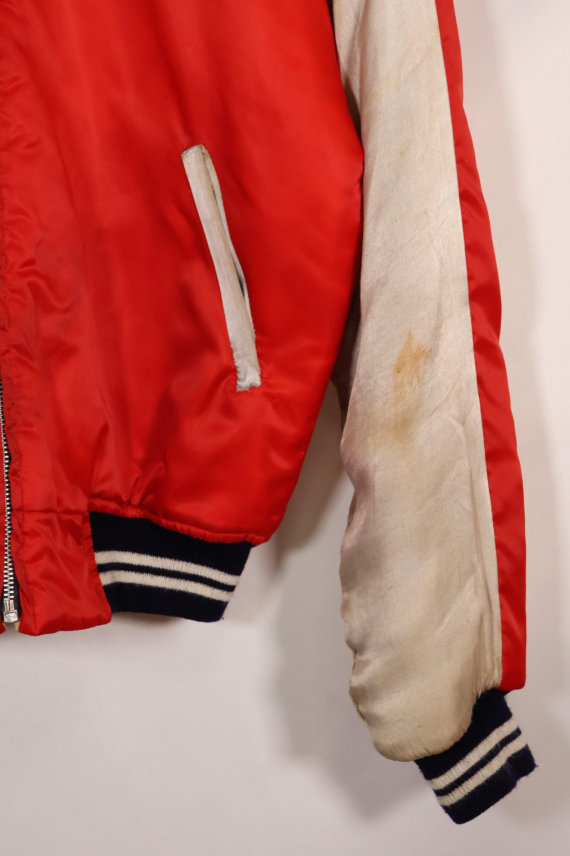 1970年代 日本製 Japan Jacket 中古品 スカジャン 赤白 当時の再現品 修繕あり