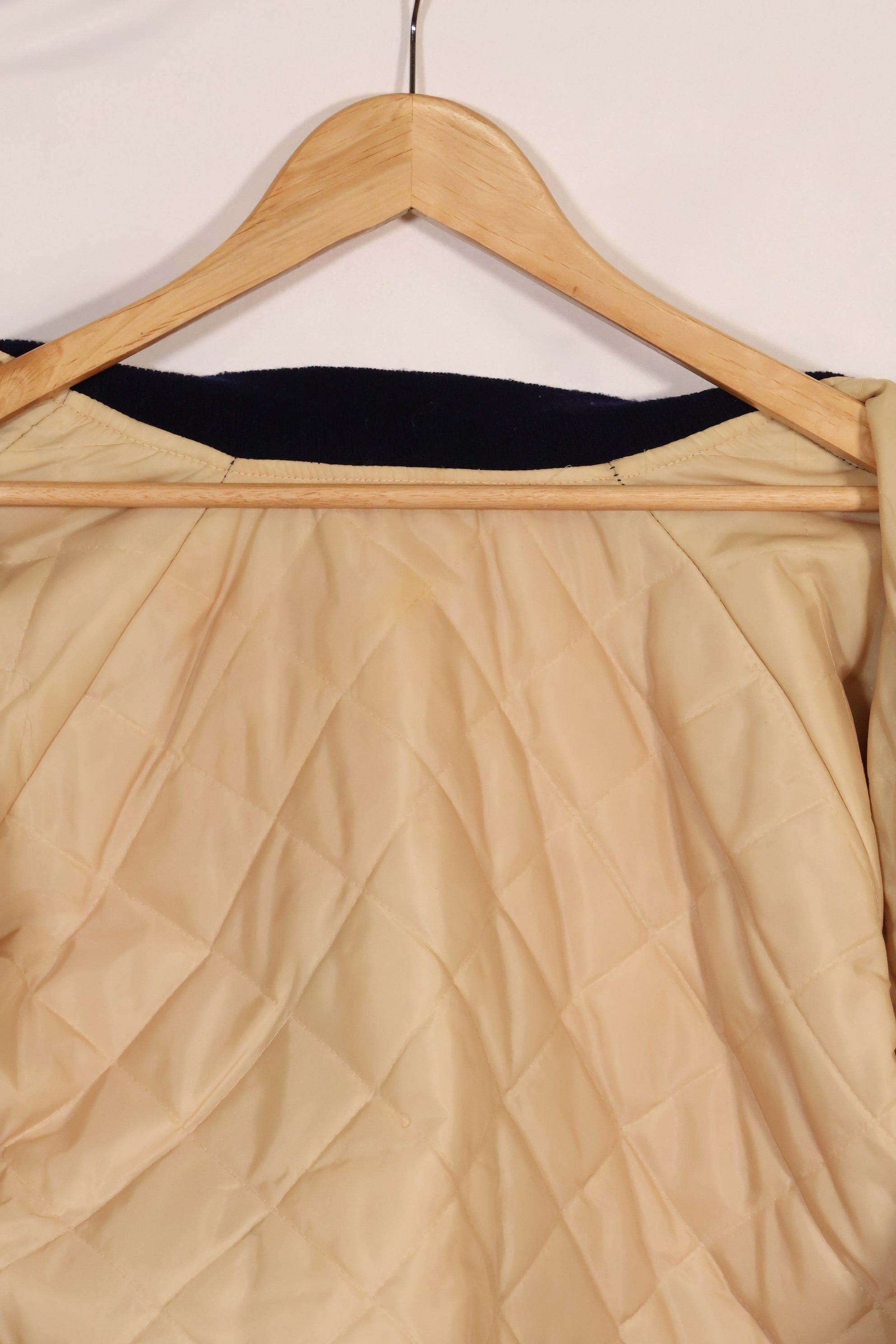 1970年代 日本製 Japan Jacket 中古品 スカジャン 赤白 当時の再現品 修繕あり