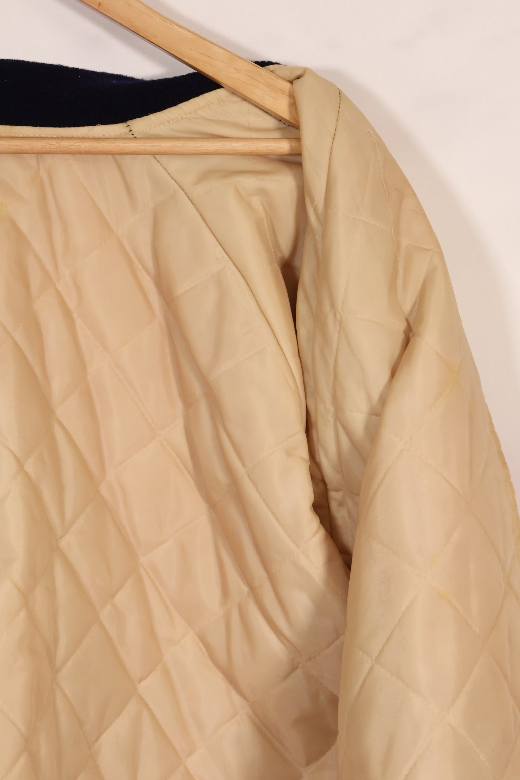 1970年代 日本製 Japan Jacket 中古品 スカジャン 赤白 当時の再現品 修繕あり