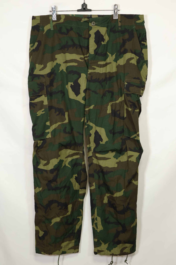 กางเกงทหาร Deadstock ERDL LC Leaf Jungle Fatigue Pants จากกองทัพสหรัฐฯ ปี 1981 ไซส์ LS