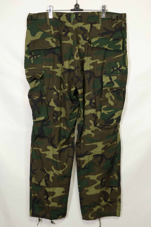 กางเกงทหาร Deadstock ERDL LC Leaf Jungle Fatigue Pants จากกองทัพสหรัฐฯ ปี 1981 ไซส์ LS