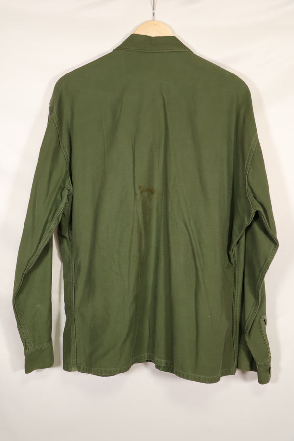 เสื้อเชิ้ตอเนกประสงค์ P56 OG-107 ของนาวิกโยธินสหรัฐฯ แท้จากยุค 1950 มือสอง