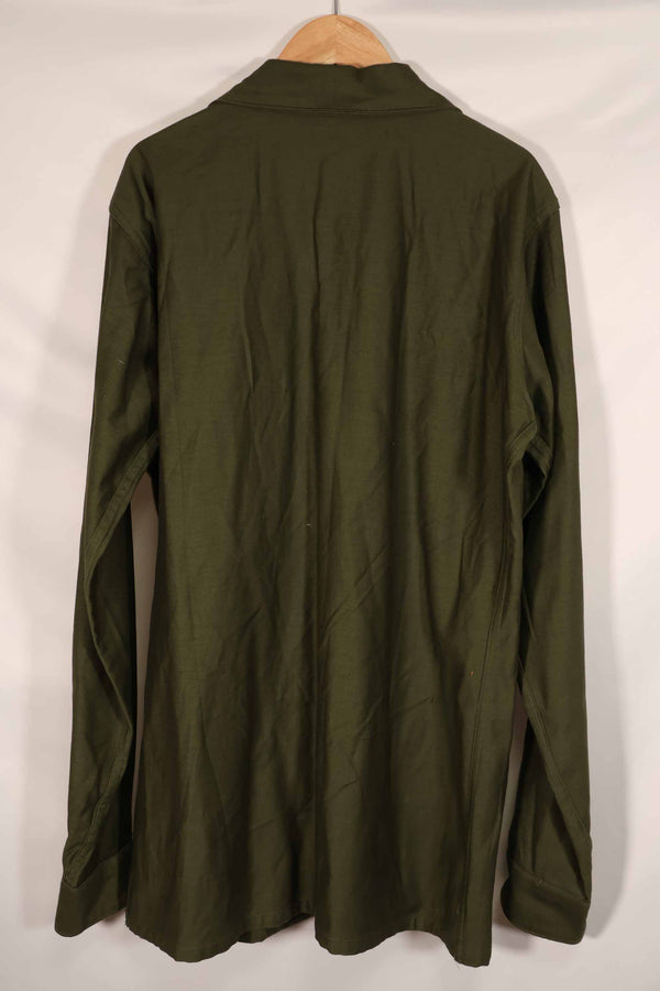 เสื้อเชิ้ตยูทิลิตี้ OG-107 ของกองทัพบกสหรัฐฯ แท้ ต้นทศวรรษ 1960 สภาพเกือบใหม่ C