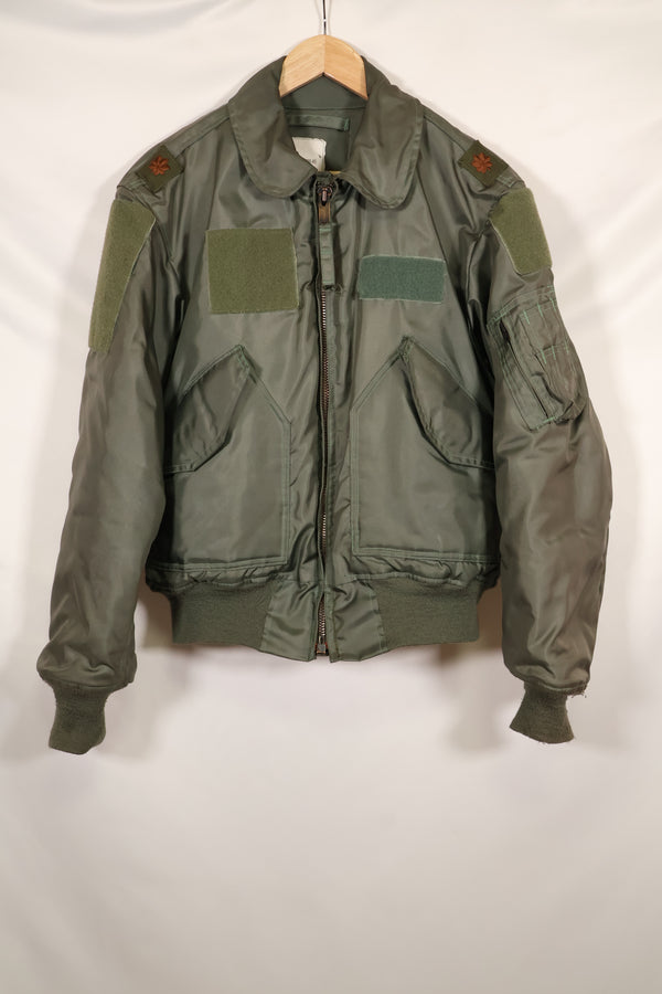 สัญญาปี 1998 MEDIUM กองทัพเรือสหรัฐอเมริกา CWU-45P แจ็คเก็ตบิน มือสอง สภาพดี