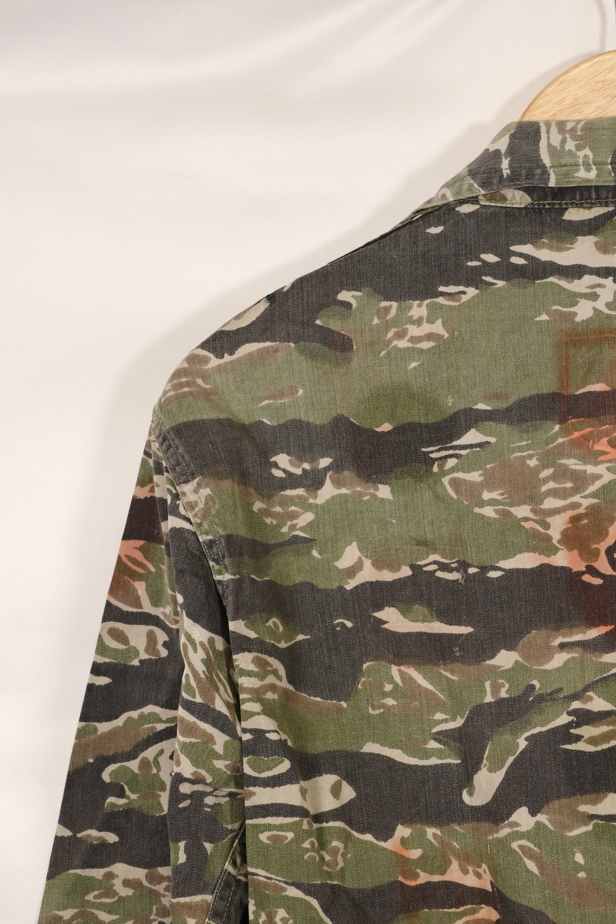 1960年代 タイガーストライプ シャツ CIDGパターン 退色あり 汚れあり 中古品