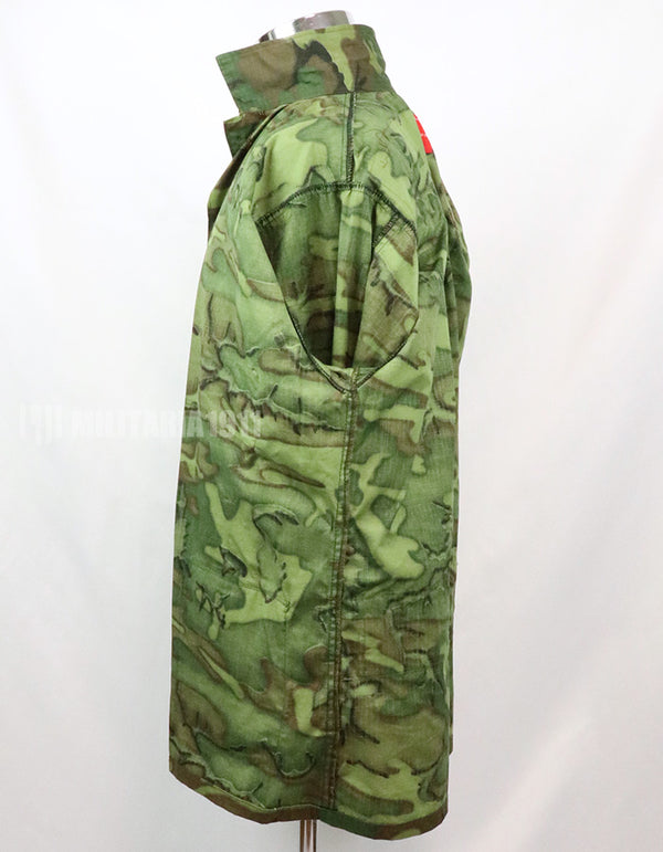 เสื้อคลุมทหารเรือจำลองของทีม SEAL ของกองทัพเรือสหรัฐฯ ทำจากผ้าแท้