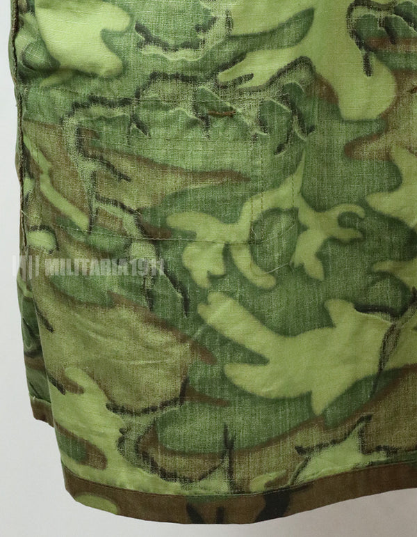 เสื้อคลุมทหารเรือจำลองของทีม SEAL ของกองทัพเรือสหรัฐฯ ทำจากผ้าแท้