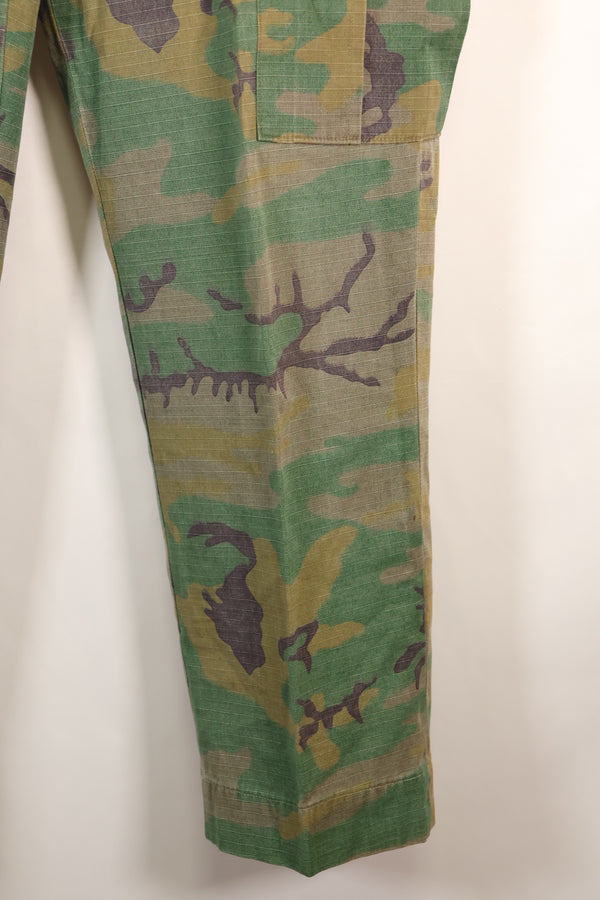 1970s สินค้าผลิตในท้องถิ่นโดยบุคคลทั่วไป ลายพราง ERDL ของกองทัพสหรัฐฯ แบบลอกเลียน กางเกงสแล็คทหาร มือสอง
