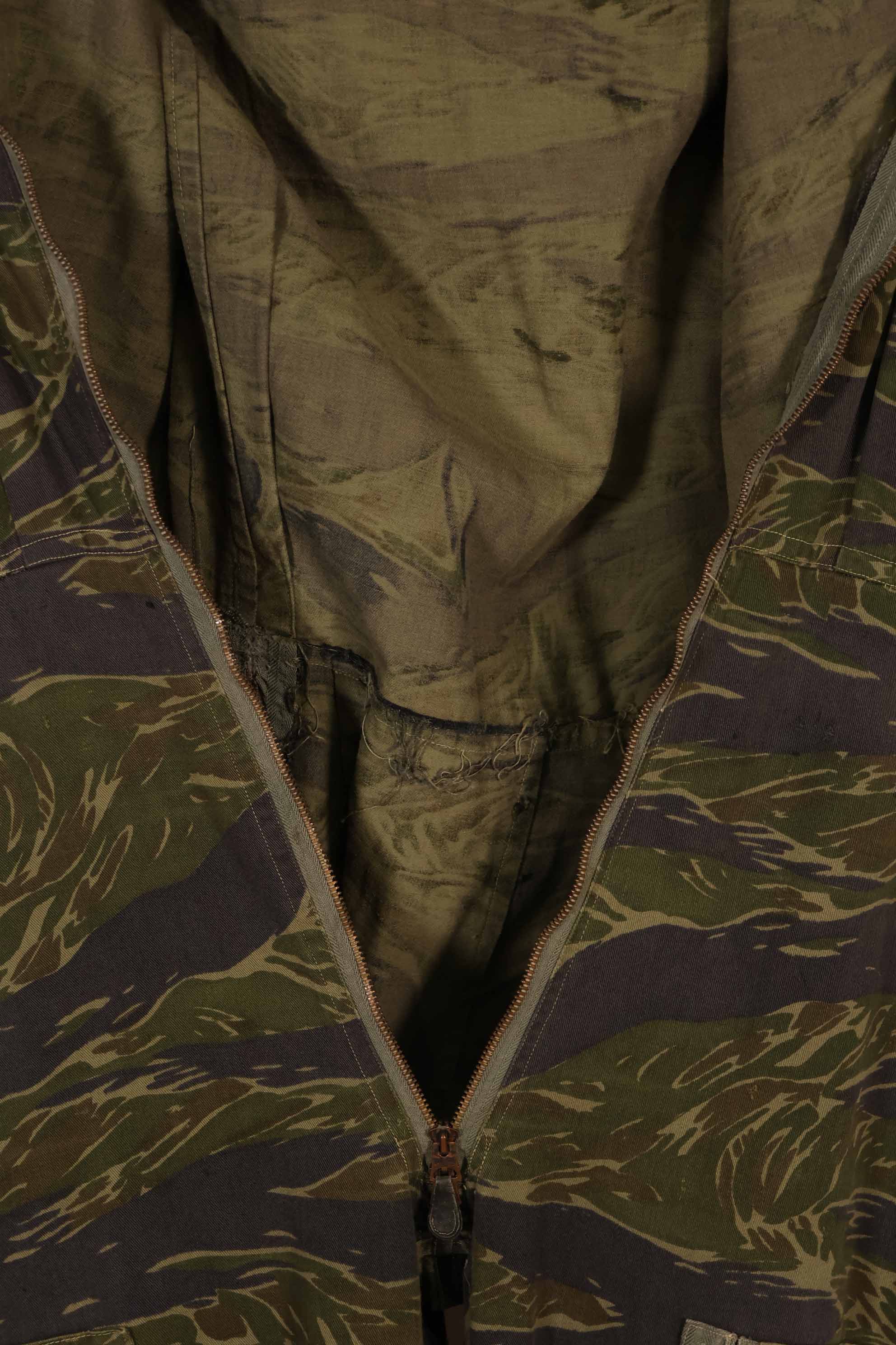 Real Fabric USAF TYPE K2-B Tiger Stripe Flight Suit Used