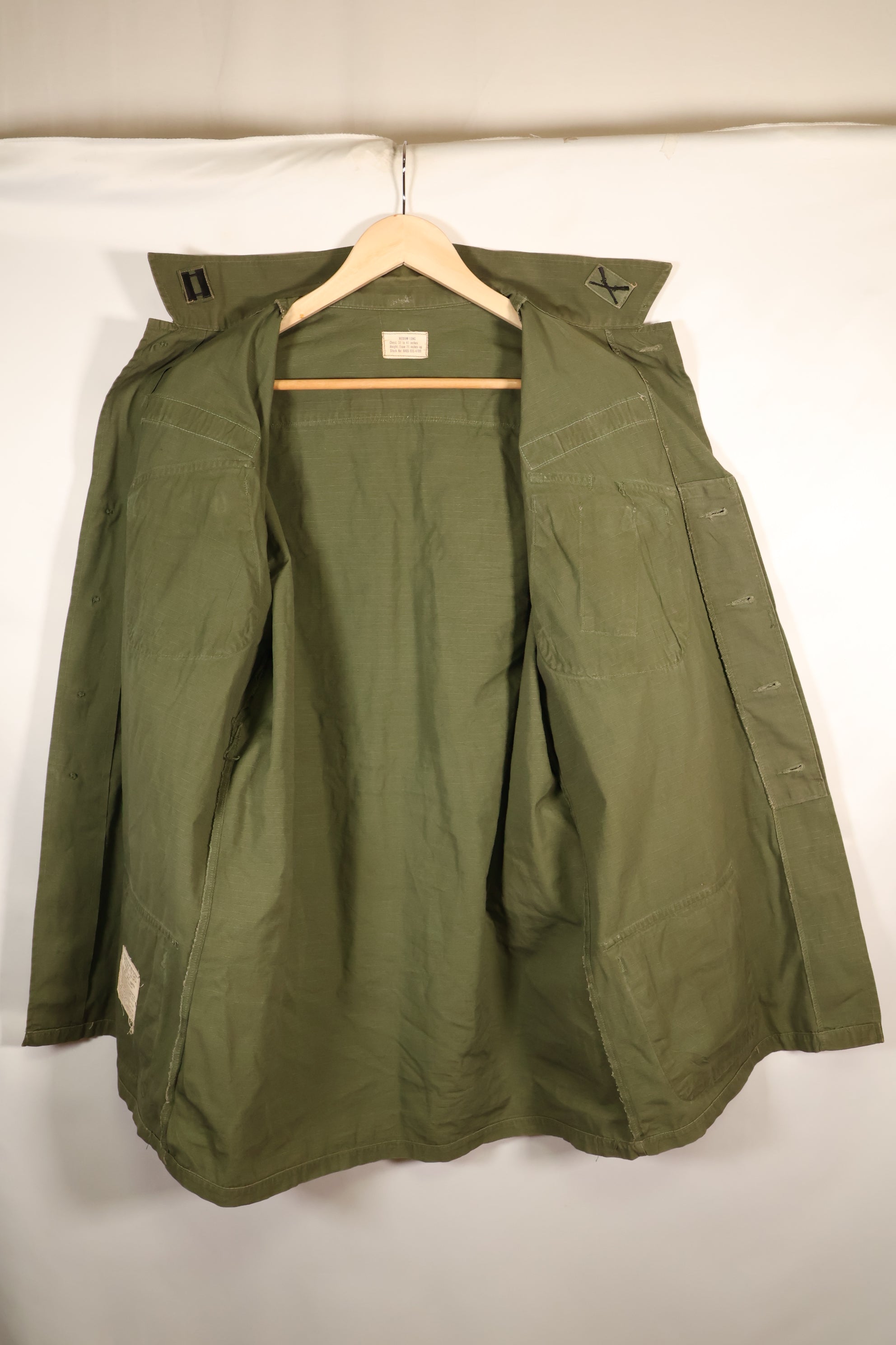 1969 Contract, M-L, 4th Model Jungle Fatigue Jacket, Green Beret Specification, Patches Added Later, Used