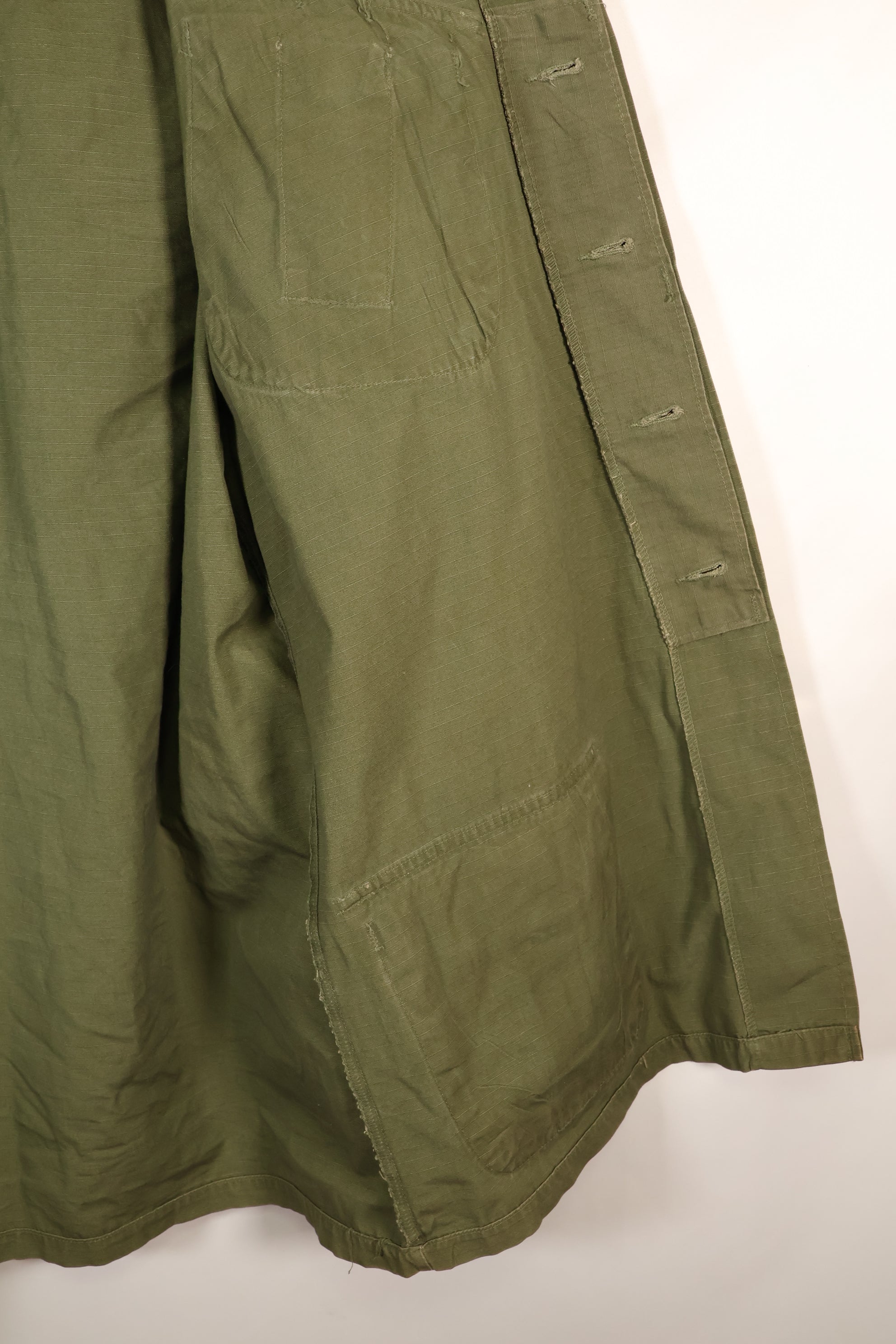 1969 Contract, M-L, 4th Model Jungle Fatigue Jacket, Green Beret Specification, Patches Added Later, Used