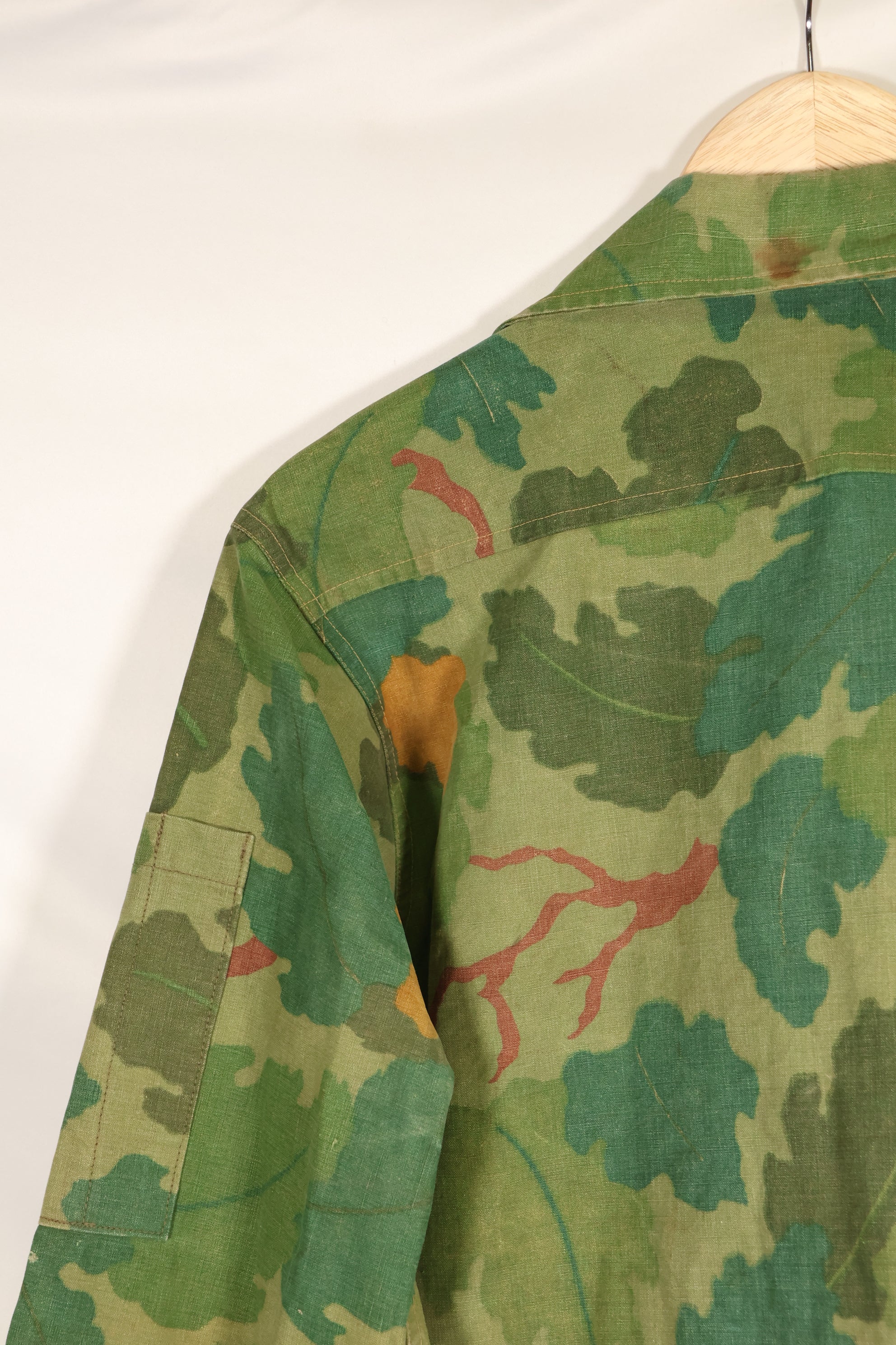 1970's Private Purchase U.S. Marine Corps Mitchell Camouflage Fatigue Jacket by Shelterhalf, used.