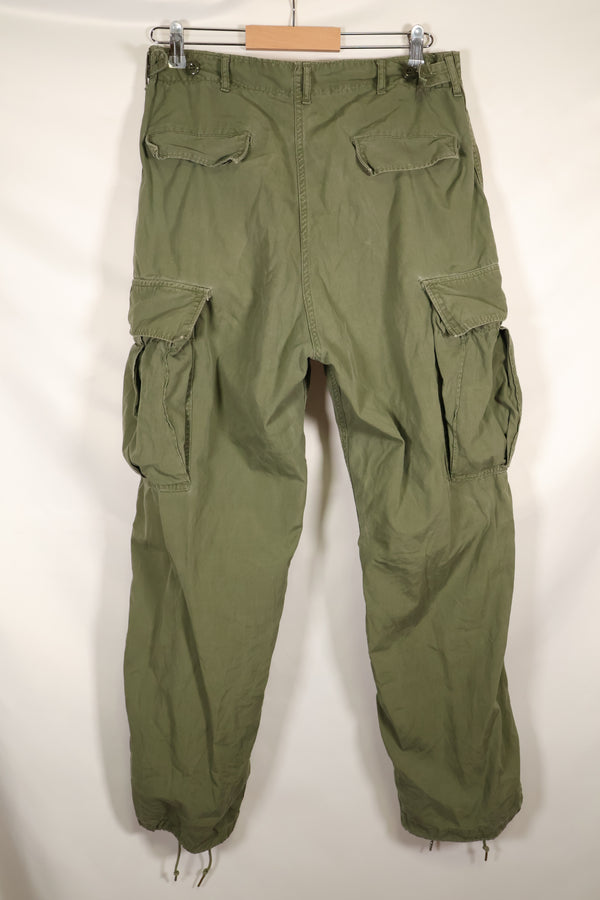 ประมาณปี 1965 M-R รุ่นที่ 2 กางเกงพรางป่าจังกเกิล มีสีซีด เป็นสินค้ามือสอง