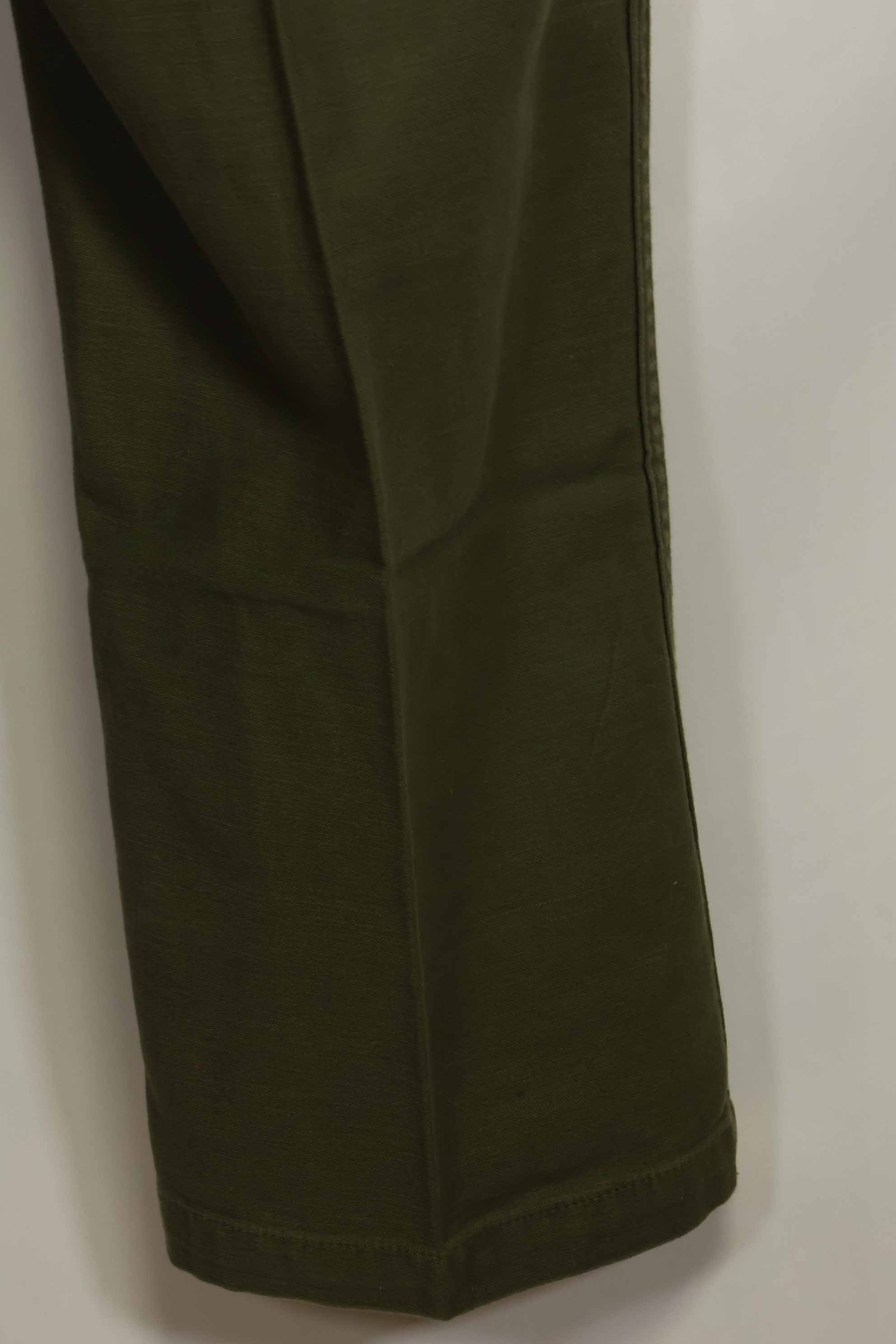 1960s lot OG-107 baker pants with modified cargo pockets, ex-special forces personnel, used, D