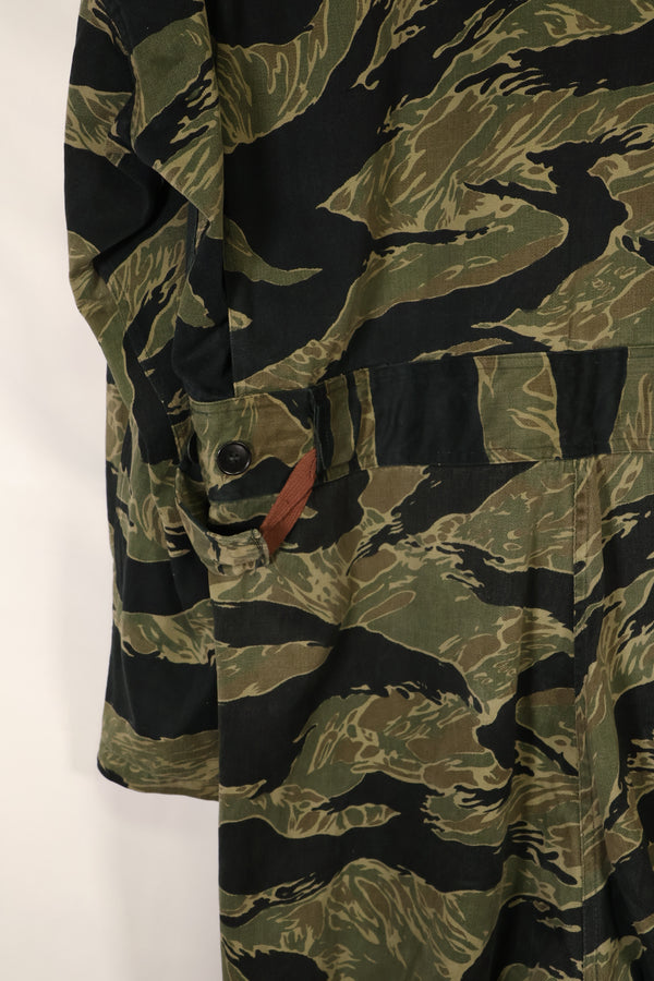 1960年代中頃　サイズ 46　沖縄タイガーパターン　タイガーストライプ フライトスーツ　中古品