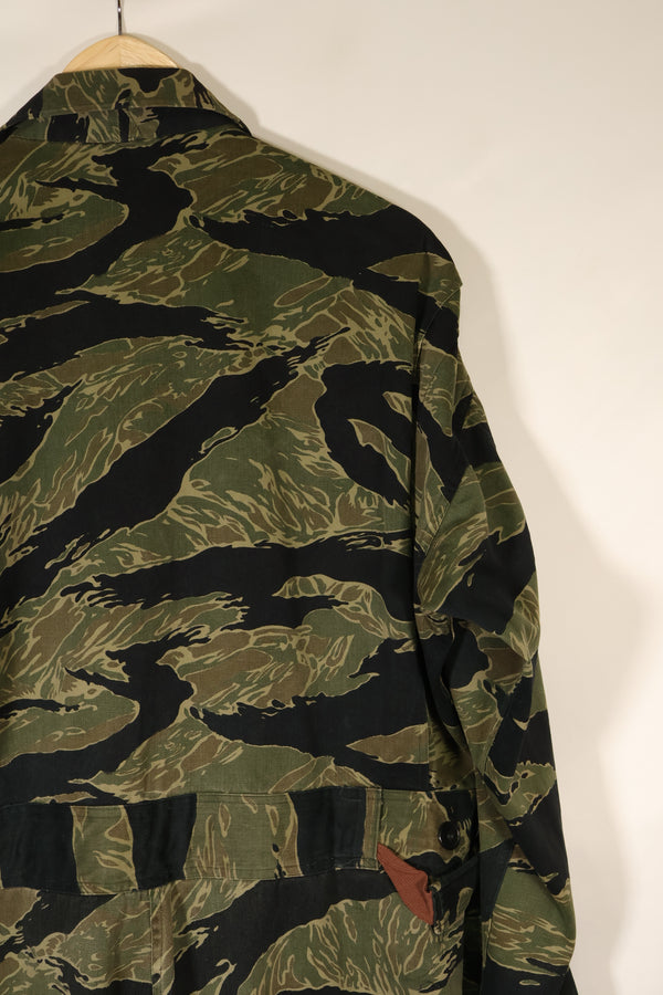 1960年代中頃　サイズ 46　沖縄タイガーパターン　タイガーストライプ フライトスーツ　中古品