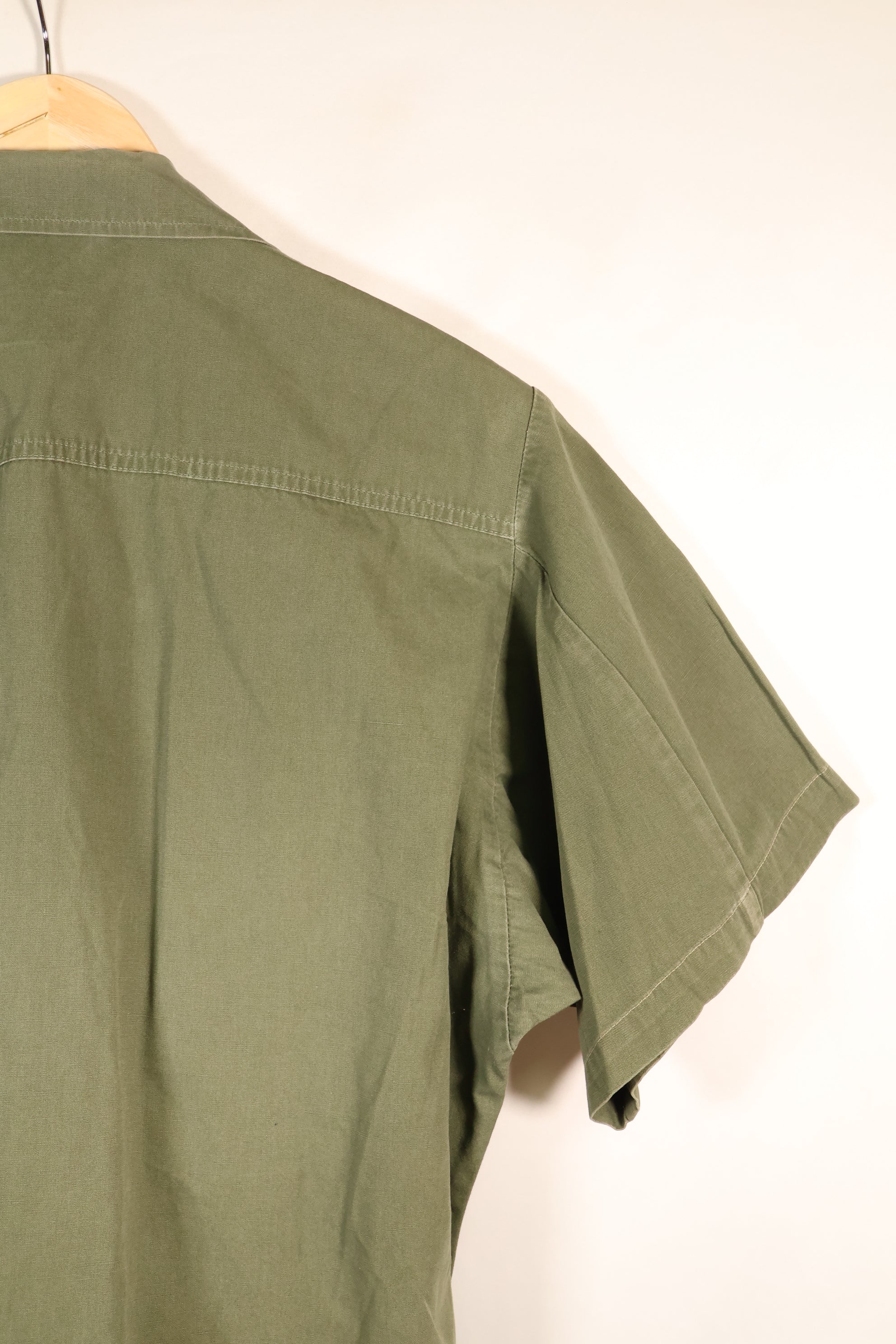 สัญญาปี 1967, M-L, แจ็กเก็ตสนามแบบที่ 3 สำหรับป่า, กองทัพอากาศสหรัฐฯ, ได้รับการปรับแต่งโดยส่วนตัว, มือสอง
