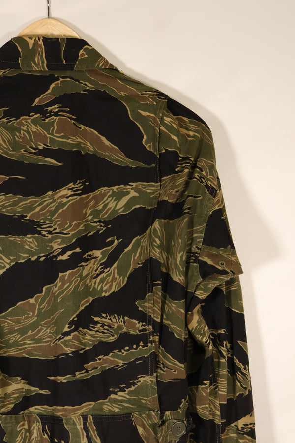 Mid-1960s Okinawa Tiger Pattern Tiger Stripe Flight Suit Used