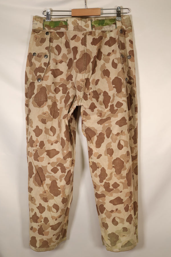 ทศวรรษ 1940 สงครามโลกครั้งที่ 2 USMC P-44 ลายพรางฟร็อกสกิน กางเกงล่าสัตว์น้ำ มีรอยซ่อมแซม สินค้ามือสอง