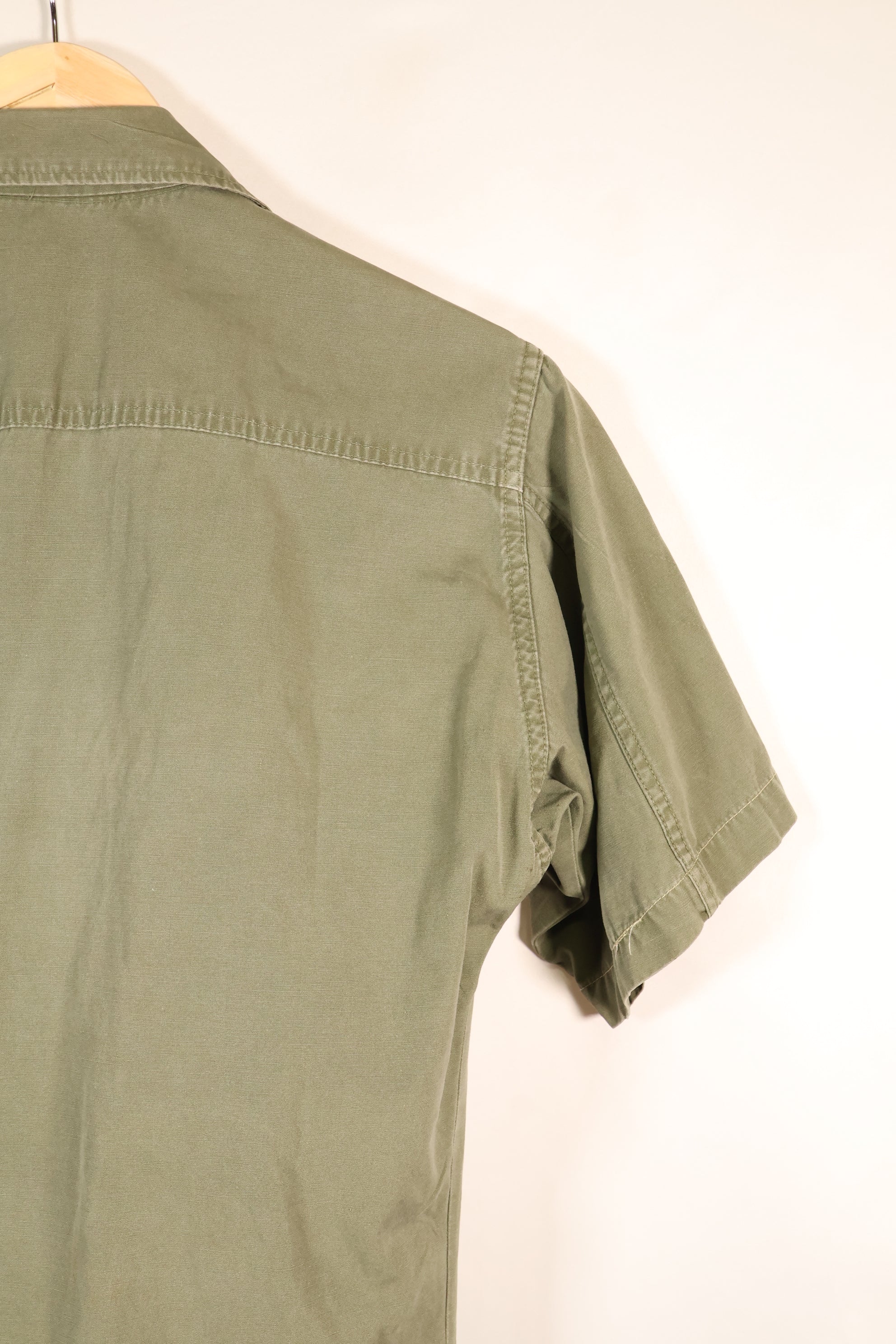 1966–67 Contract, S-R, Presumed USAF Issue, 3rd Model Jungle Fatigue Jacket, Short-Sleeve, Used