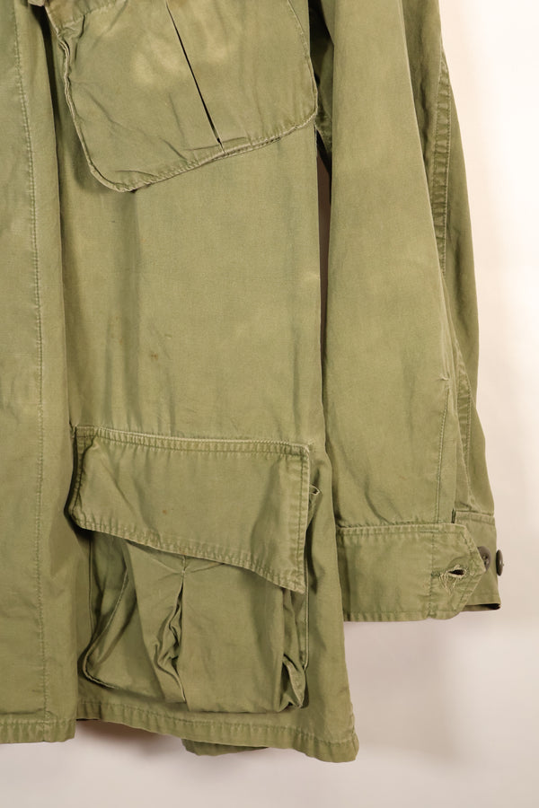 แจ็กเก็ตสนามแบบ Jungle Fatigue รุ่นที่ 3 ตามสัญญา M-R ปี 1967 – สีจางเล็กน้อย – มือสอง
