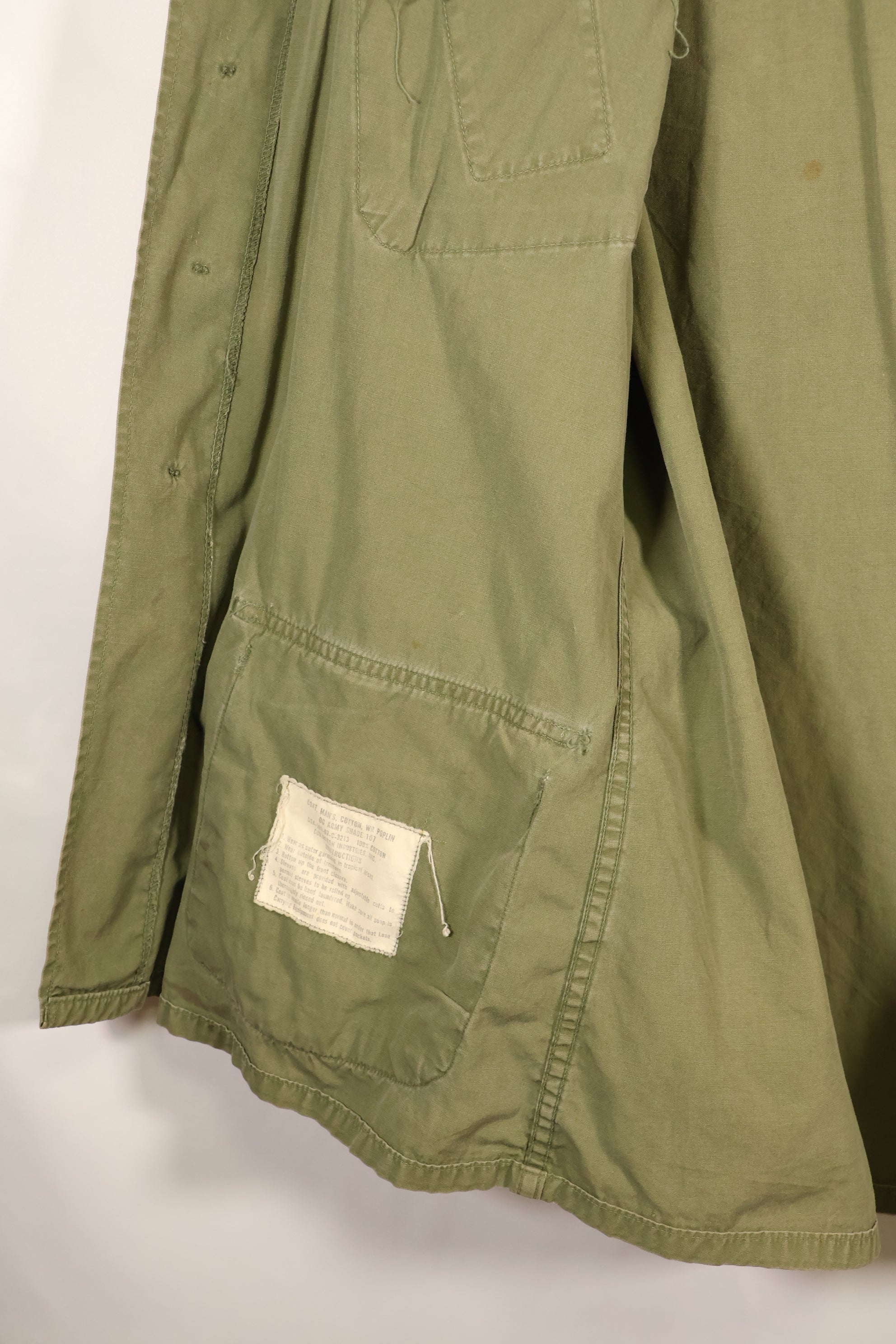 แจ็กเก็ตสนามแบบ Jungle Fatigue รุ่นที่ 3 ตามสัญญา M-R ปี 1967 – สีจางเล็กน้อย – มือสอง