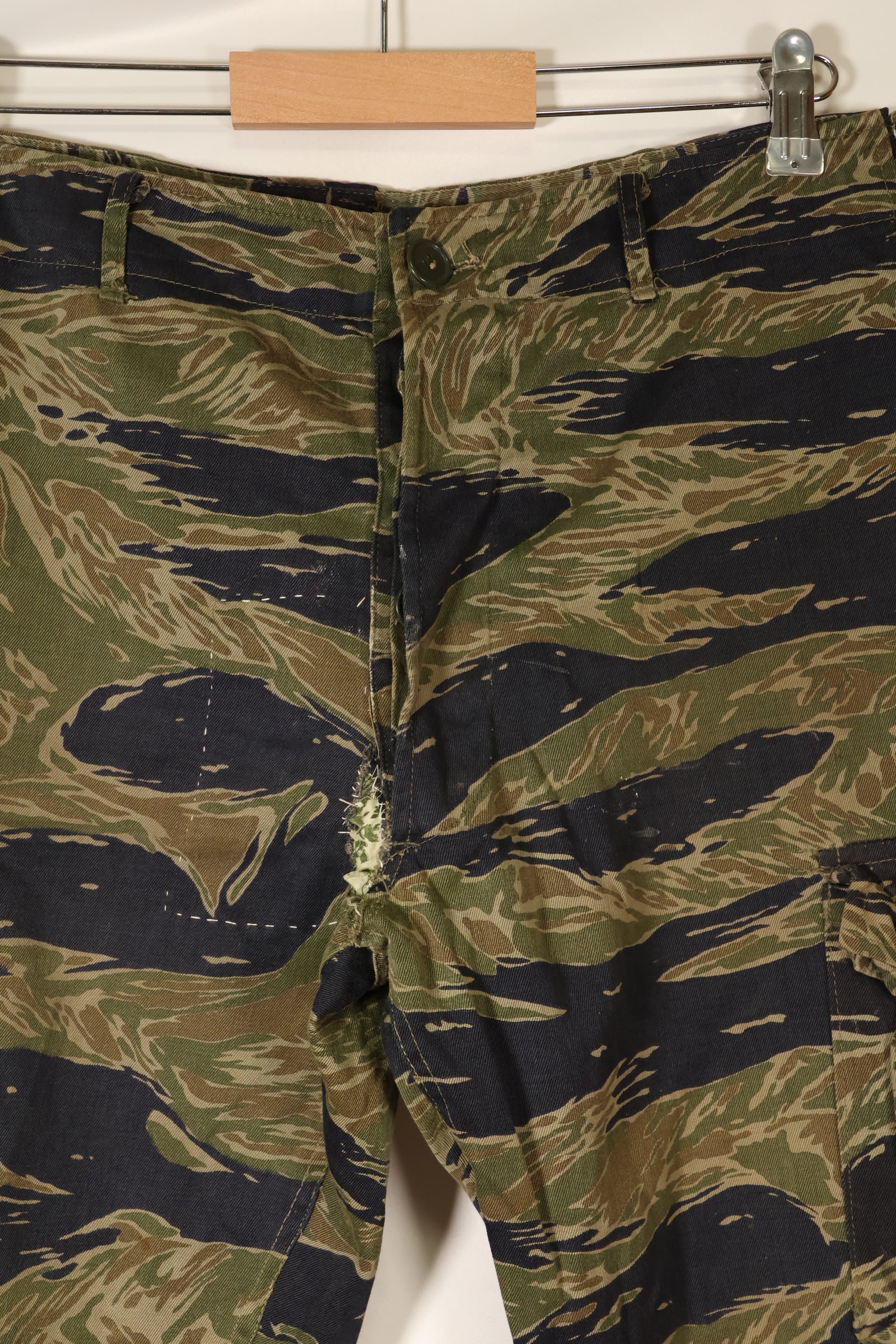 1960年代中頃　A-L　シルバータイガーパターン　Asian カット　パンツ　補修あり　中古品