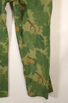 Late 1960s to early 1970s | Privately sourced | Mitchell camouflage | USMC | WWII HBT-style cut | Reversible pants | Used