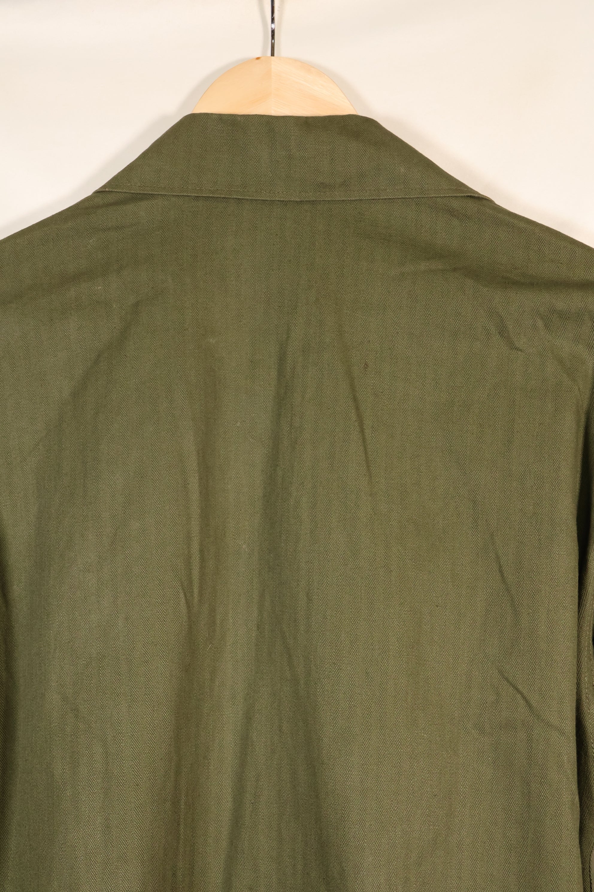 เสื้อตามสัญญาปี 1947, ขนาดเล็ก, M-1947, HBT, เสื้อใช้งานทั่วไป, มีตราติด, มือสอง