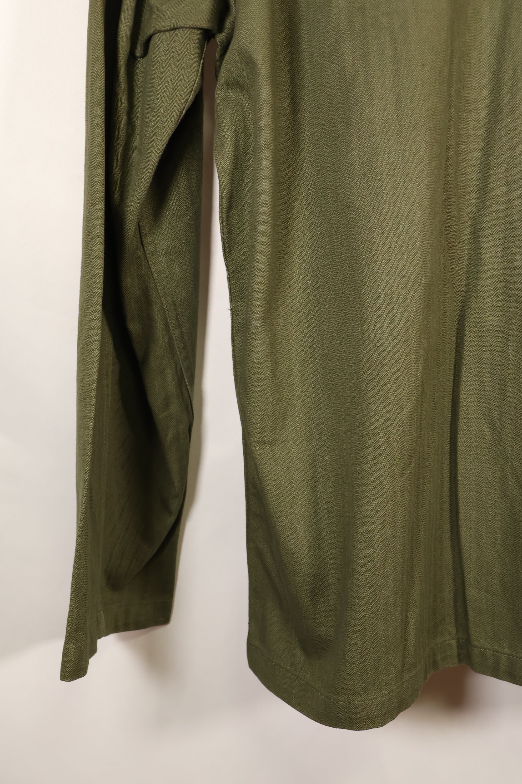 เสื้อตามสัญญาปี 1947, ขนาดเล็ก, M-1947, HBT, เสื้อใช้งานทั่วไป, มีตราติด, มือสอง