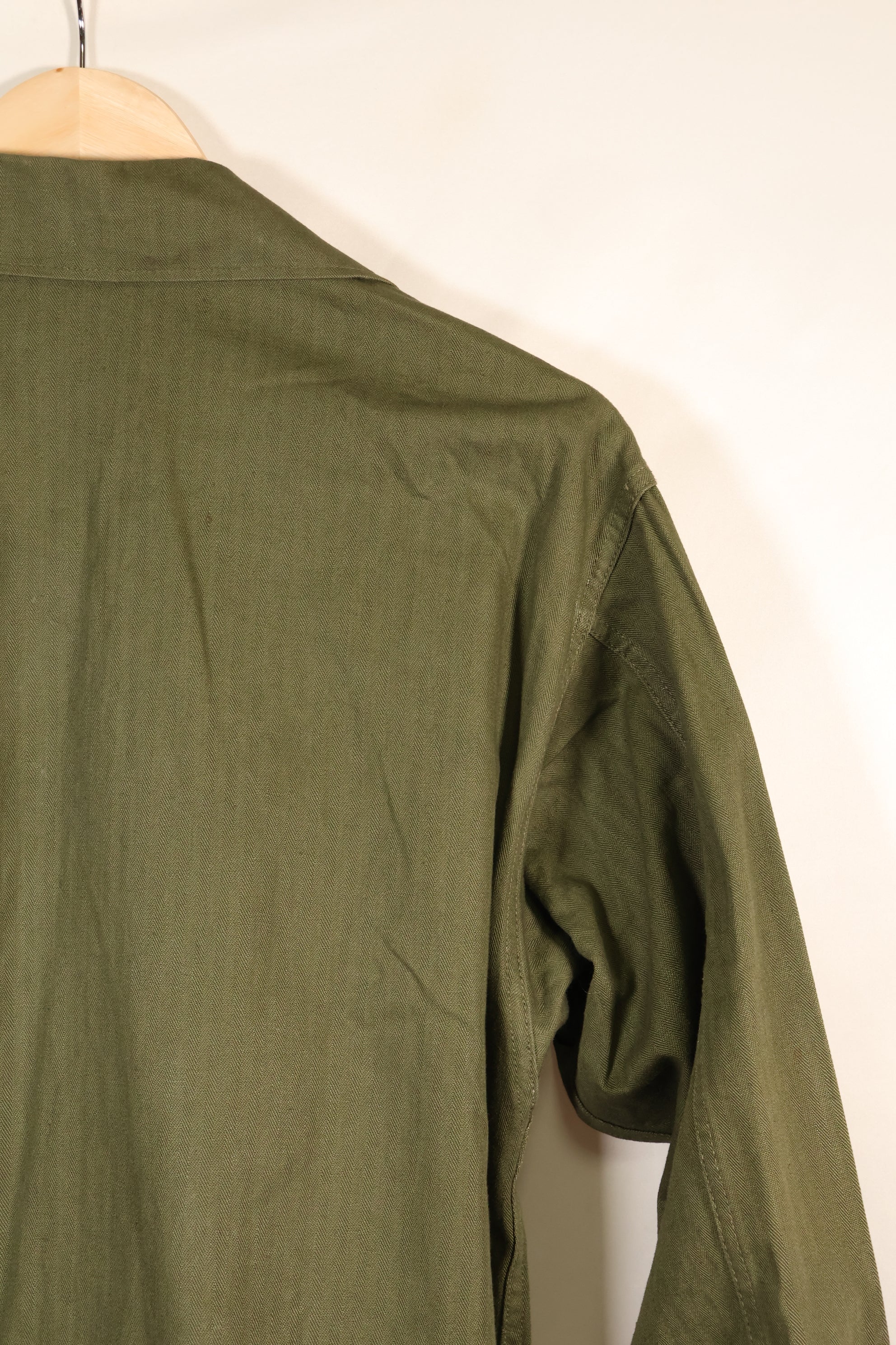 เสื้อตามสัญญาปี 1947, ขนาดเล็ก, M-1947, HBT, เสื้อใช้งานทั่วไป, มีตราติด, มือสอง