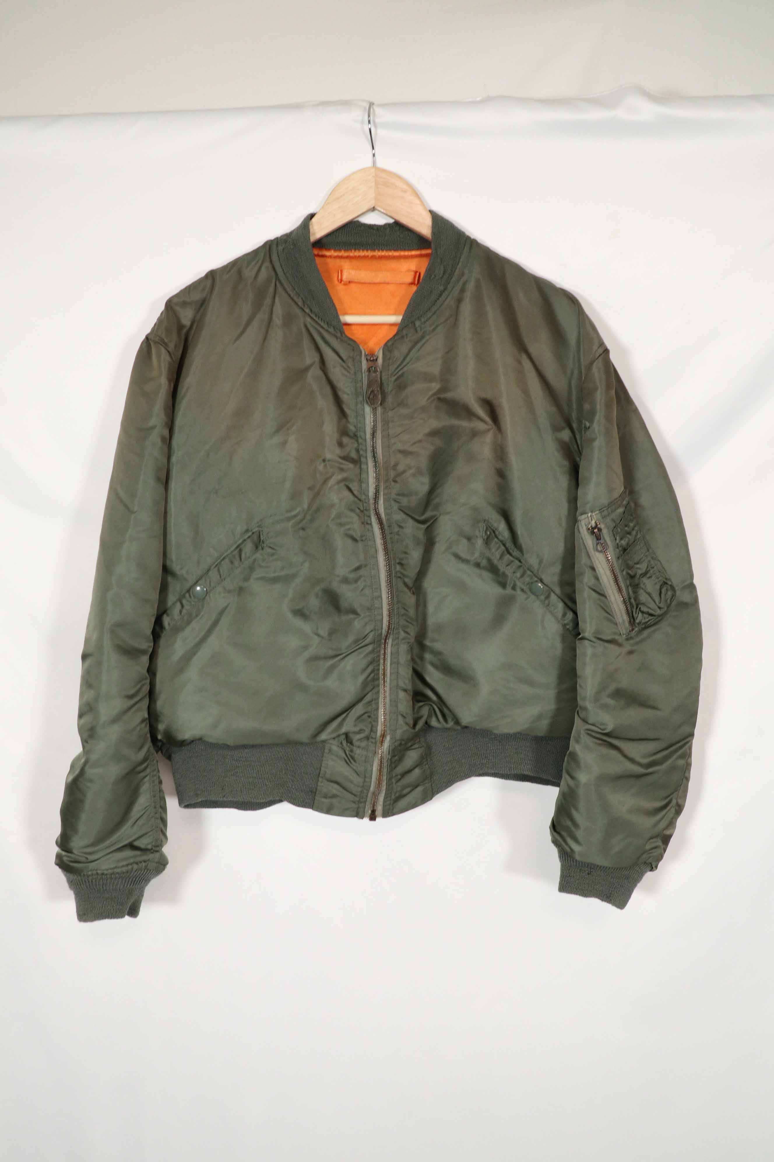 実物　1969年製　X-LARGEサイズ　L-2B　フライトジャケット　中古品　状態良い