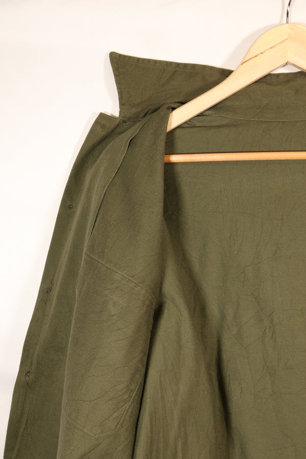 ทศวรรษ 1960, ขนาดประมาณ MEDIUM, OG-107, เสื้อยูทิลิตี้, ทรงตัดเย็บหายาก, มีแพทช์ที่ติดเพิ่มภายหลัง, มือสอง