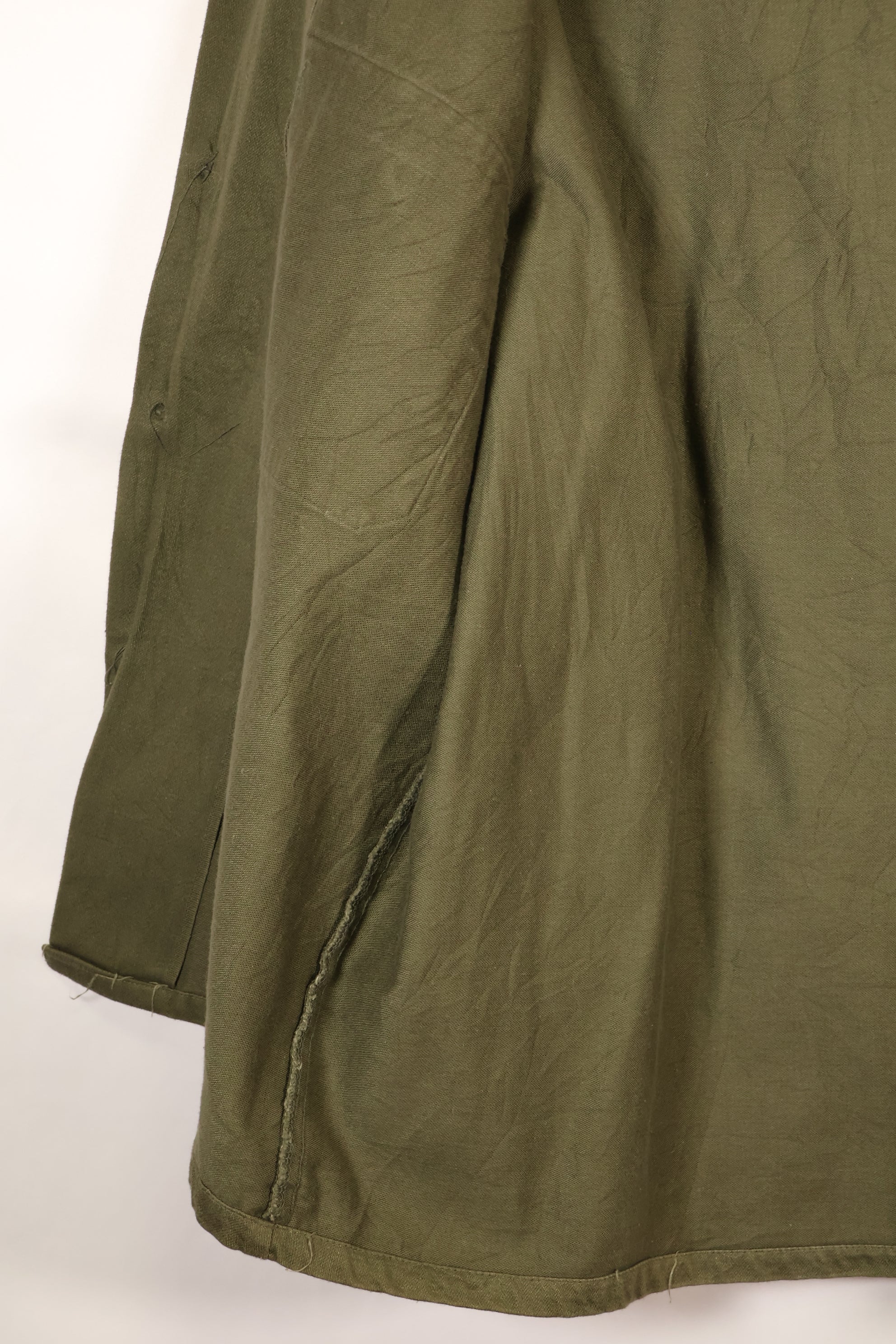 ทศวรรษ 1960, ขนาดประมาณ MEDIUM, OG-107, เสื้อยูทิลิตี้, ทรงตัดเย็บหายาก, มีแพทช์ที่ติดเพิ่มภายหลัง, มือสอง