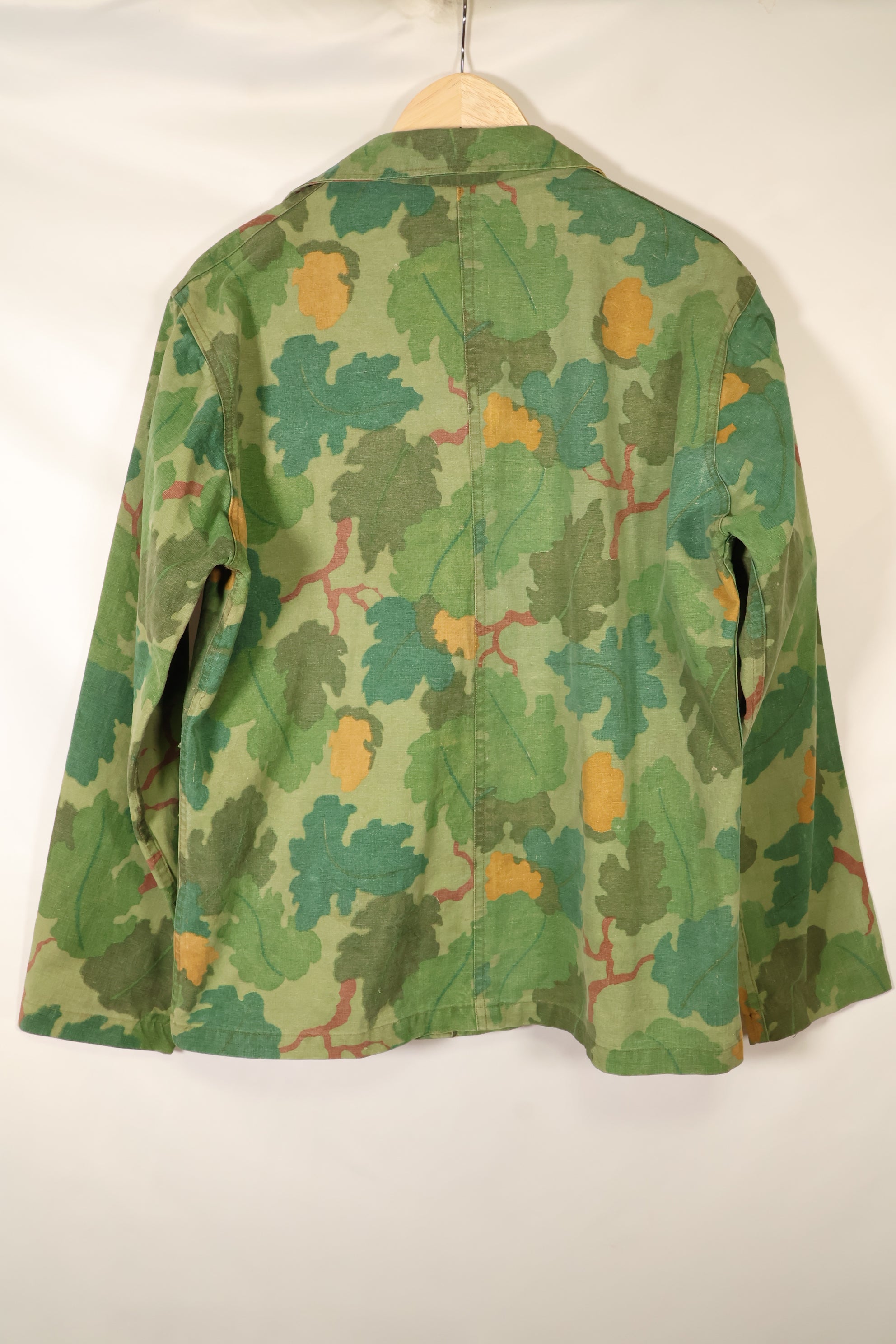 ปลายทศวรรษ 1960 ถึงต้นทศวรรษ 1970 – สินค้าจากแหล่งส่วนตัว – ลายพรางมิตเชลล์ – เสื้อเชิ้ตยูทิลิตี้ตัดแบบ USMC OG-107 – มือสอง