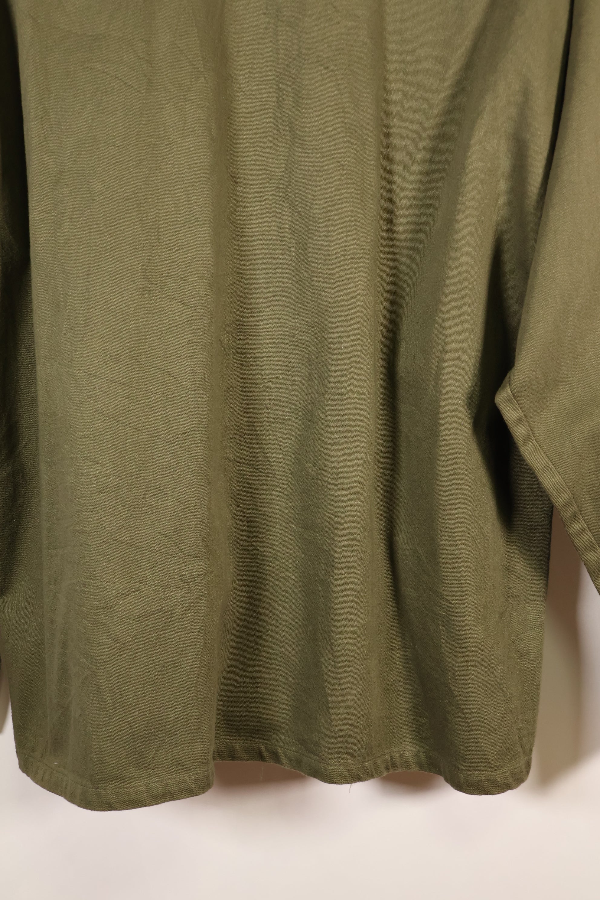 ทศวรรษ 1960, ขนาดประมาณ MEDIUM, OG-107, เสื้อยูทิลิตี้, ทรงตัดเย็บหายาก, มีแพทช์ที่ติดเพิ่มภายหลัง, มือสอง