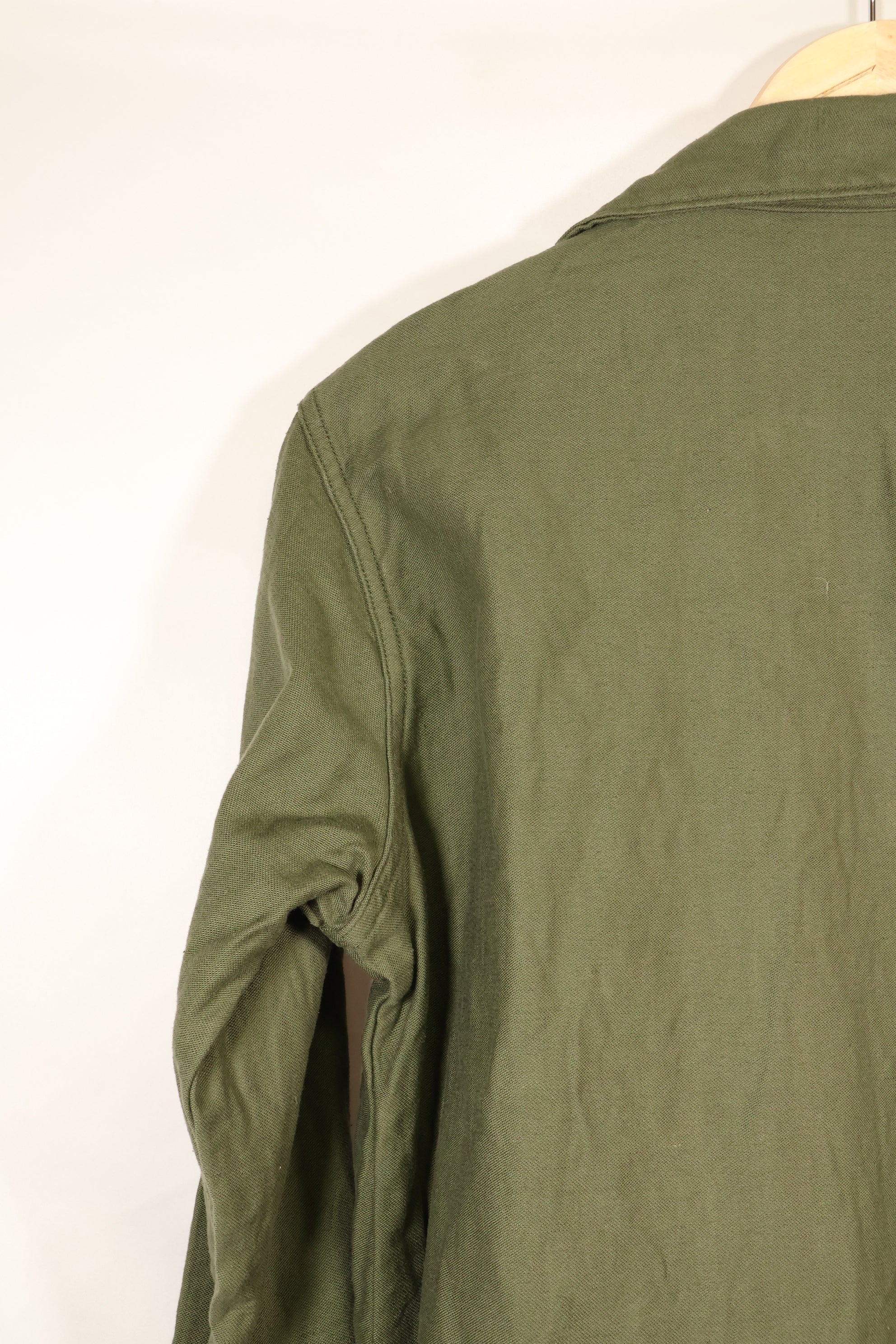 1971 Contract, 15 1/2 x 33, OG-107, Utility Shirt, Good Condition, Used