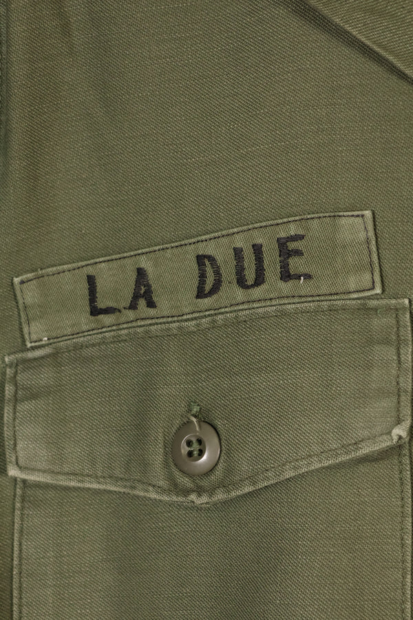 สัญญาปี 1972, 15 1/2 x 33, OG-107, เสื้อใช้งานทั่วไป, มีแพทช์, มือสอง