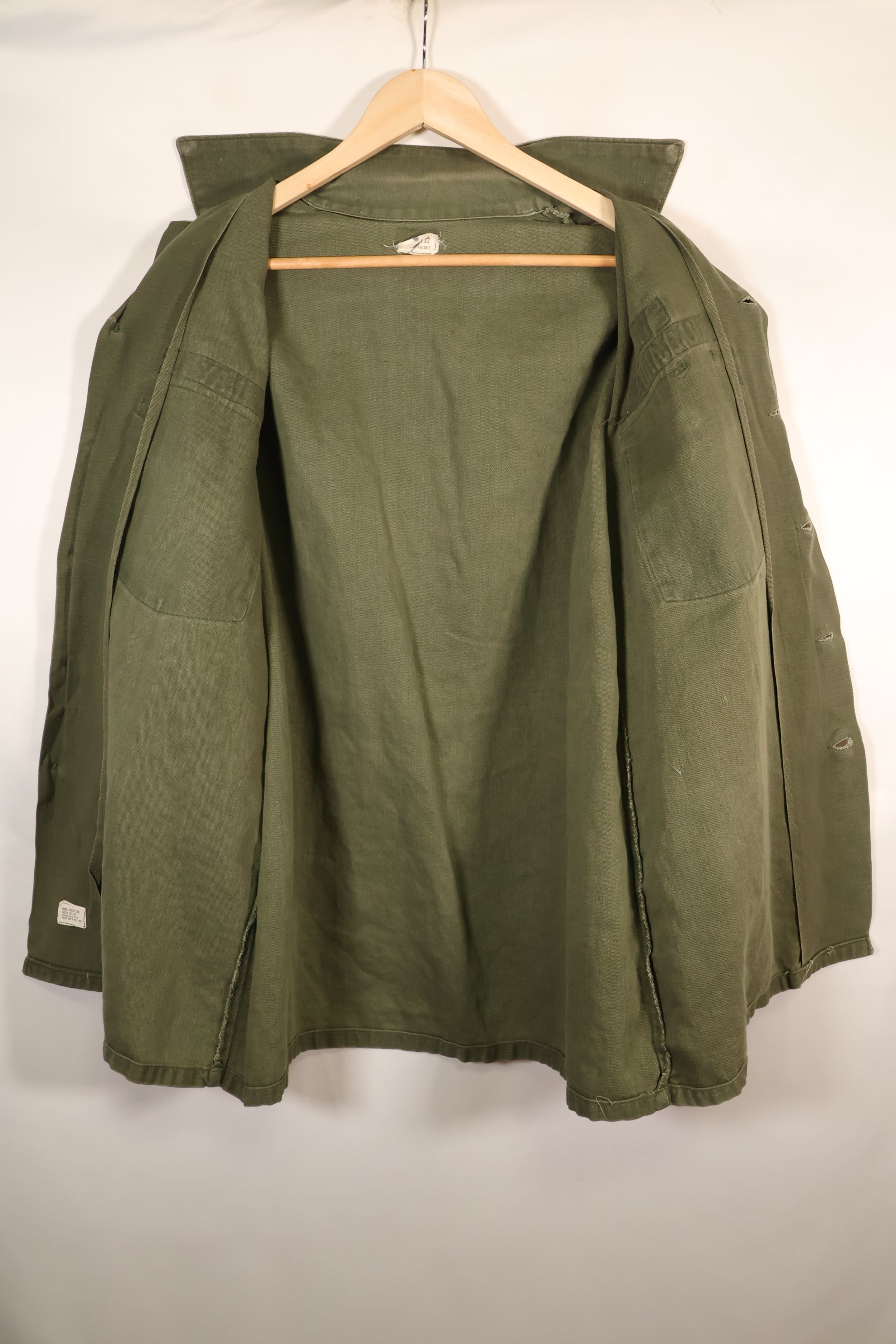 1975 Contract, 16 1/2 x 32, OG-107, Utility Shirt, With Added Patch, Used