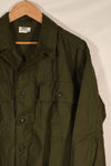เสื้อเชิ้ต OG-107 Utility ของกองทัพสหรัฐฯ ปี 1960 ของแท้ ไซส์เล็ก สินค้าหมดสต็อก
