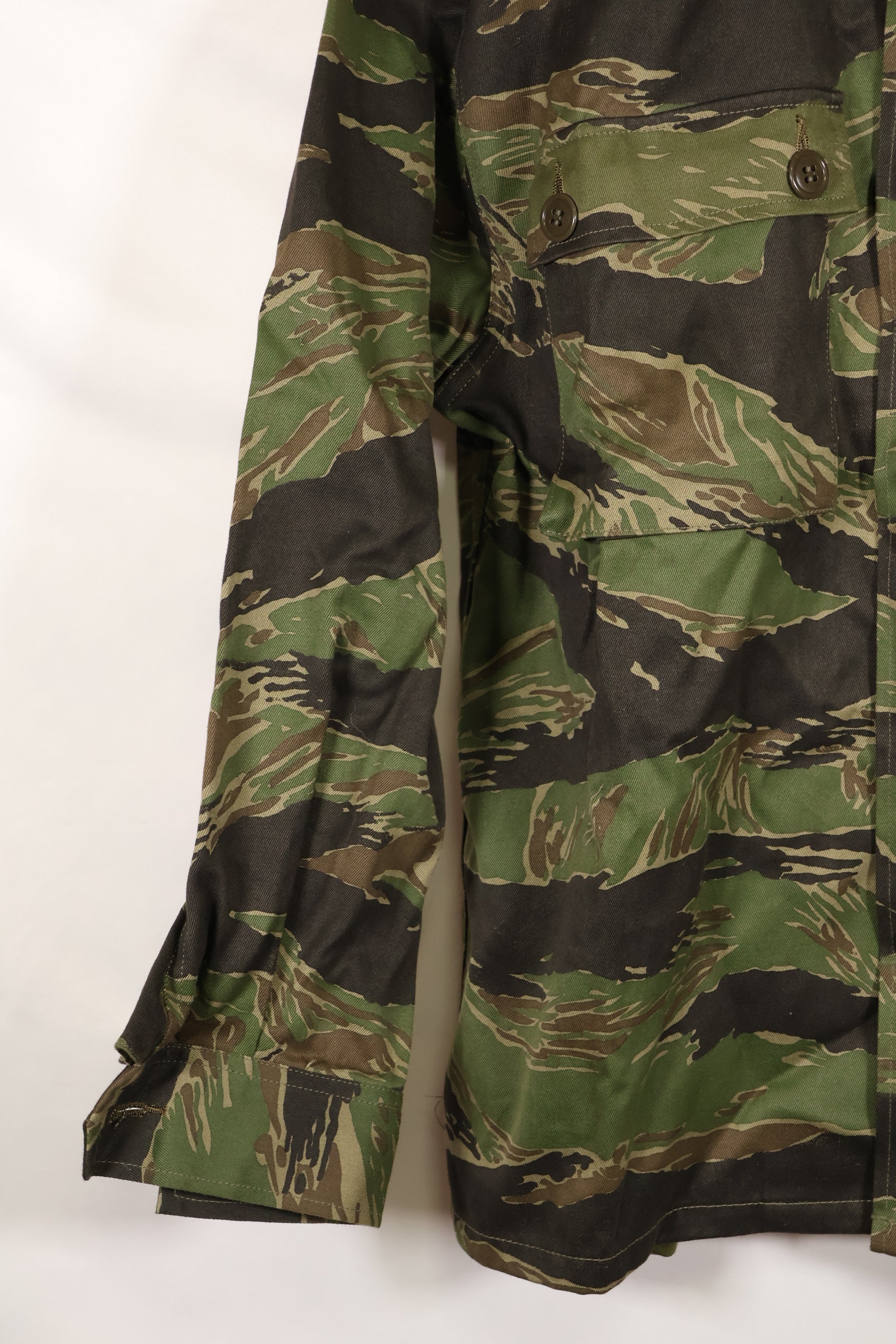 1970年代　DAJB09 契約タグ付き　日本製　タイガーストライプ　上下セット　未使用品　